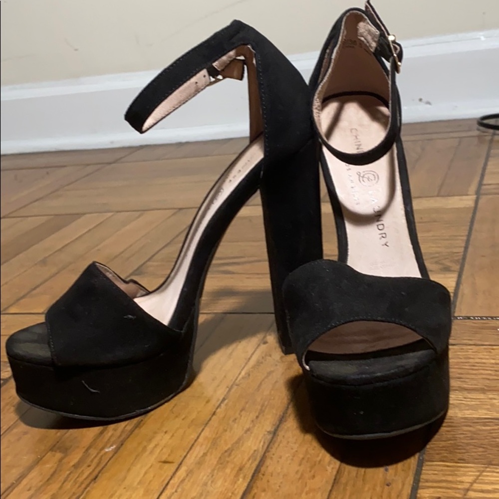 Chinese Laundry Avenue 2 platform sandal